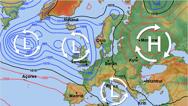 Europese weerkaart met lagedrukgebieden, hogedrukgebieden en wolken-/regensymbolen. Midden-Europa gedeeltelijk zonnig, in het westen en zuiden wisselvallig.