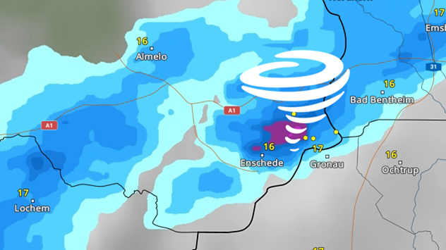 Diese Gewitterzelle hat in dem deutsch-niederländischen Grenzdorf Glanerbrug bei Gronau einen Tornado hervorgebracht.
