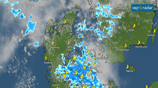 VejrRadar over Danmark med natlige tordenbyger og regn i de sydlige og østlige dele af landet.