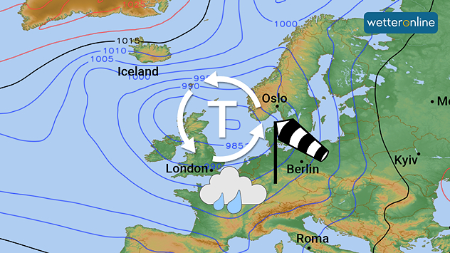 Wetterkarte mit Tief über Großbritannien, Isobaren zeigen Windrichtung nach Deutschland, Symbole für Regen und Windböen in Mitteleuropa.