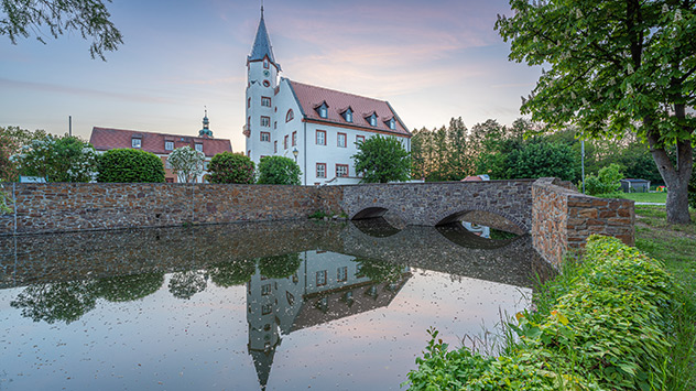 © Alexander Tonn Frühlingsabend am Schloss Belgershain