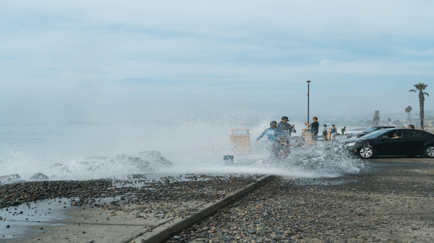 King tides cause flooding, erosion along the the West Coast – Weather News