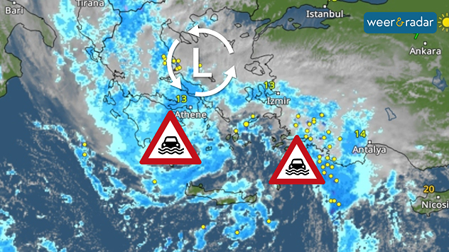 De WeerRadar toont hevige regenval in delen van Griekenland en Turkije. Twee overstromingswaarschuwingstekens zijn ingetekend. Een lagedrukgebied met de kern net ten noorden van Athene is ook ingetekend.