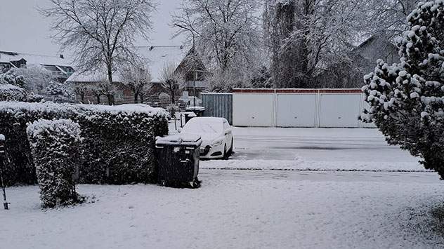 Nörvenich präsentiert sich weiß angezuckert.