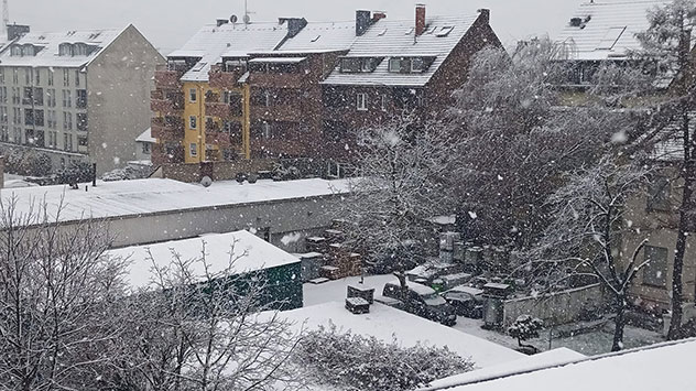 In der nordrhein-westfälischen Landeshauptstadt verstärkt sich der Schneefall
