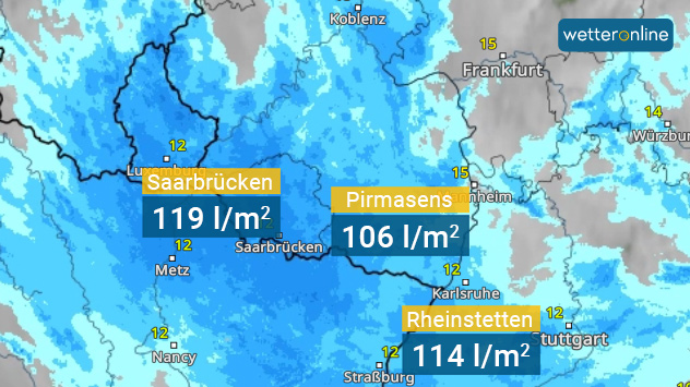 Das WetterRadar zeigt das große Dauerregengebiet am Freitag im Südwesten. Dort fielen innerhalb von 48 Stunden über 100 Liter Regen pro Quadratmeter.