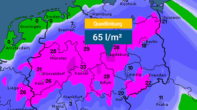 Grafik einer Deutschlandkarte mit eingefärbten Regenmengen. Markiert sind hohe Niederschlagswerte von teils über 60 Litern pro Quadratmeter seit Dienstag.