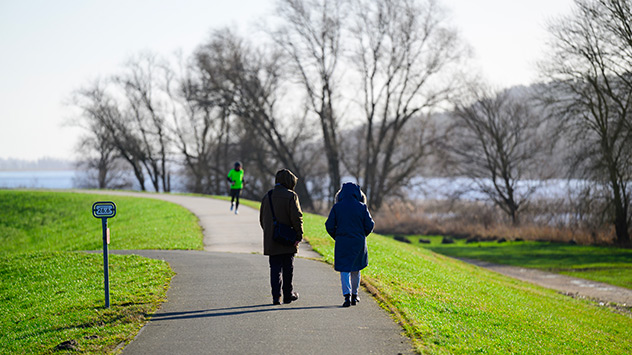© dpa Sonniges Wochenende