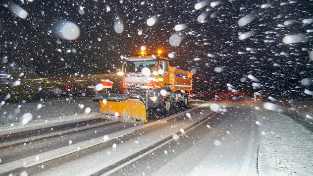 In den Hochlagen der Mittelgebirge schneit es erneut, im Harz sogar ordentlich. 