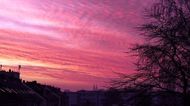 © Michael Schoppe Kräftiges Abendrot über Bremen