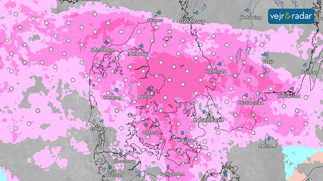 Vejrradar over Danmark med udbredt og kraftigt snefald over hele landet.