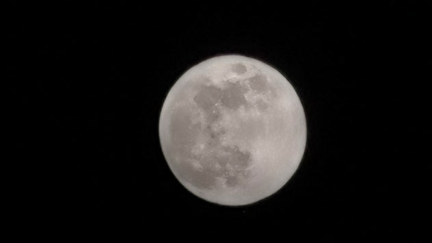 Vollmond in Nahaufnahme