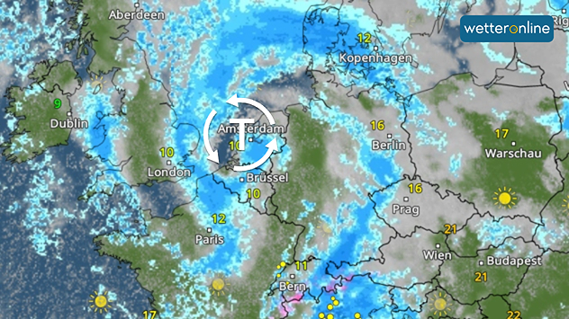 Das WetterRadar zeigt drehendes Sturmsystem über den Niederlanden und Belgien seine Regenbänder kringeln sich über Deutschland ein.
