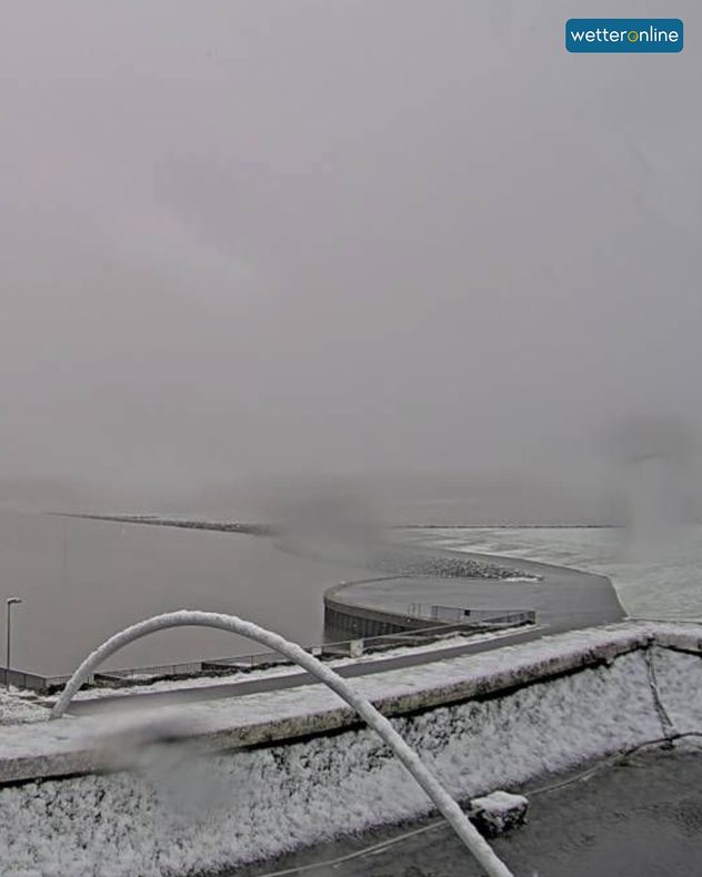 Dünne Schneedecke in Meldorf