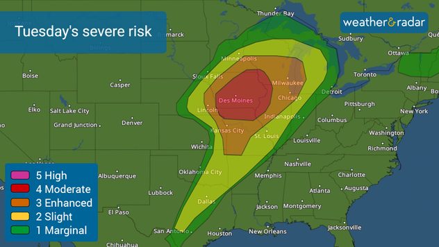 Tuesday dangerous weather across the Midwest onto the Great Lakes. 