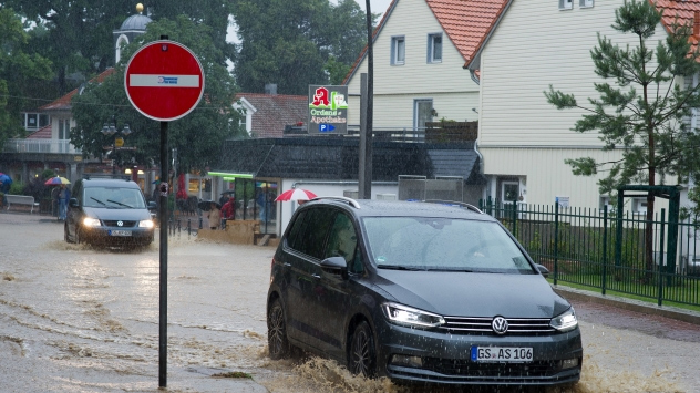 Ganze Orte stehen unter Wasser