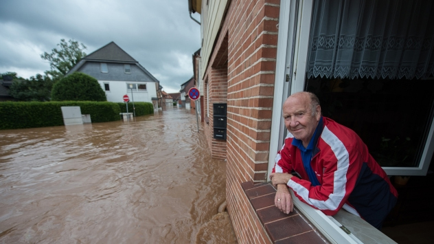 Ganze Orte stehen unter Wasser