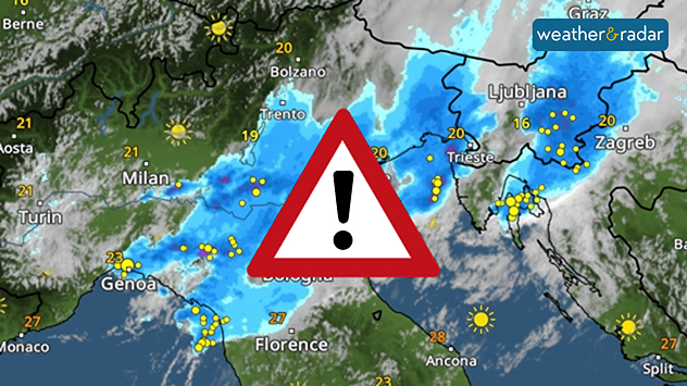 Weather radar showing severe thunderstorms and frequent lightning over northern Italy.