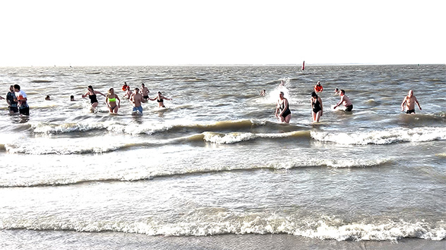 Sprung in die Nordsee.