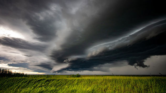 Dégradation orageuse et structure d'orage
