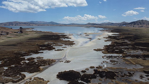 Titicacasee auf historischem Tiefstand