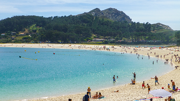La primera quincena de julio llega con un fin de semana estable. ¡Muchos elegirán las costas de España para soportar el calor!&nbsp;