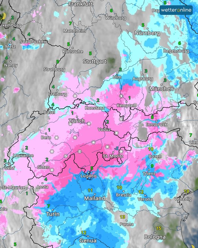 V švýcarských Alpách, v italském Piemontu a na západě Rakouska v sobotu silně sněžilo.