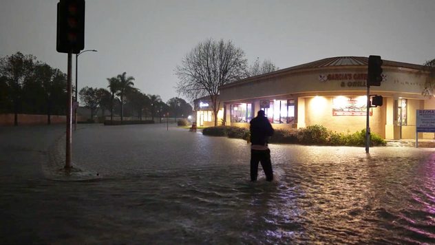 Inundaciones sobre el Sur de California jueves en la madrugada. Ventura, California. 21 de Diciembre 2023
