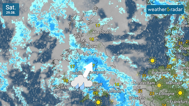 Weather map for Saturday 29.08 showing widespread rain across the UK and Ireland, with an arrow indicating rain moving north and temperatures of 17–19°C.