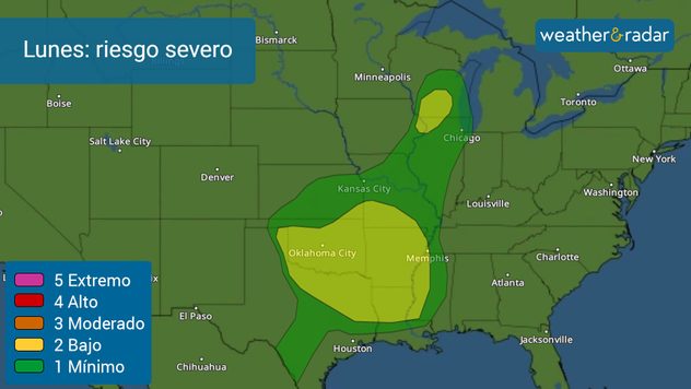 Southern and central Plains storm risk