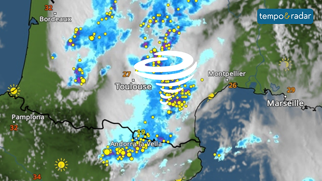 Unas fuertes tormentas han causado graves daños en el sur de Francia, incluso se ha registrado un tornado, dañando numerosas viviendas. 