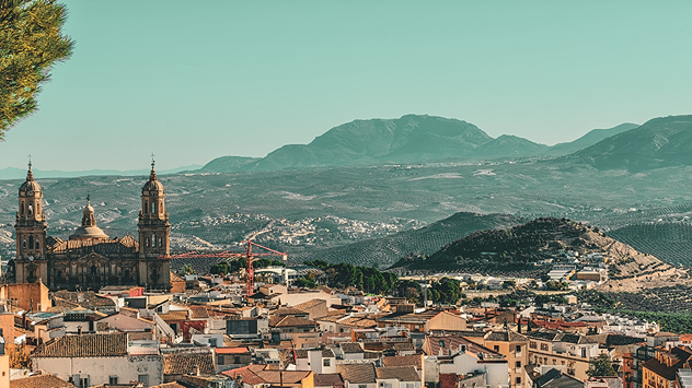 La última semana de noviembre ha dejado un marcado ambiente invernal, con nuevas estampas de nieve, días rasos y madrugadas heladas.