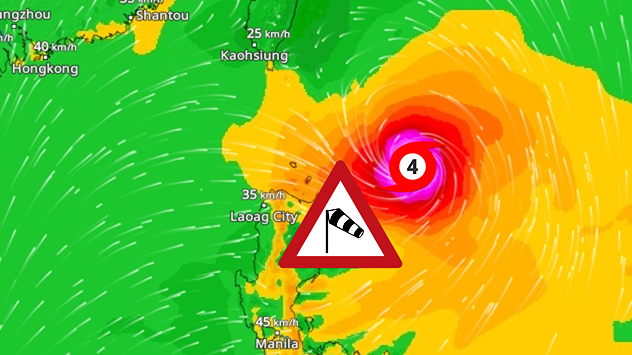 WindRadar montrant le typhon MEKKHALA à l'est de Taïwan. L'œil de la tempête est clairement identifiable, entouré de zones où les vents atteignent des vitesses extrêmement élevées.