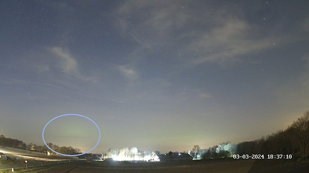 Grüne Flecken am Himmel über Geseke