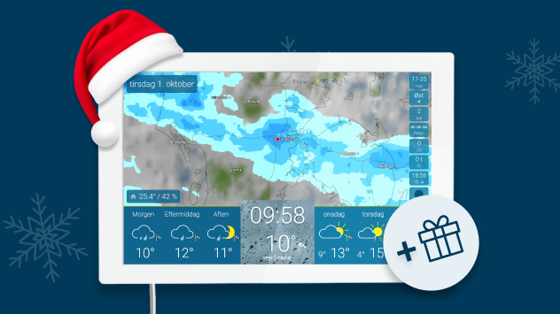Digital vejrskærm med nedbørsradar, prognoser og juletema med nissehue og gaveikon.