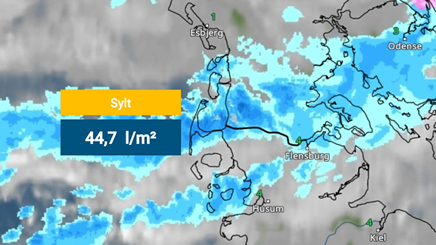 Regenradar zeigt Starkregen über Sylt mit 44,7 Litern pro Quadratmeter.