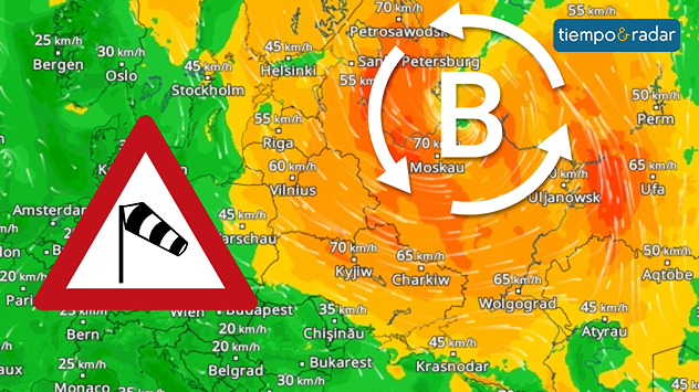 El radar de viento muestra una extensa zona de tormentas alrededor del núcleo de la borrasca situada al noreste de Moscú.