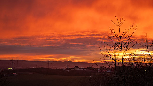 Brennender Himmel bei Sonnenuntergang