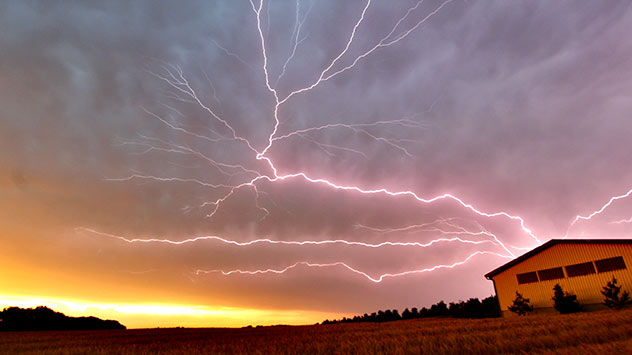 Zum Start ins letzte Monatsdrittel ziehen heftige Unwetter über Deutschland hinweg. 