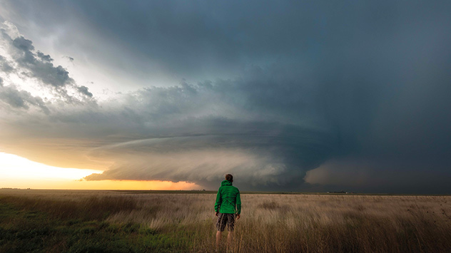 dennis oswald selfie supercell stormchaser