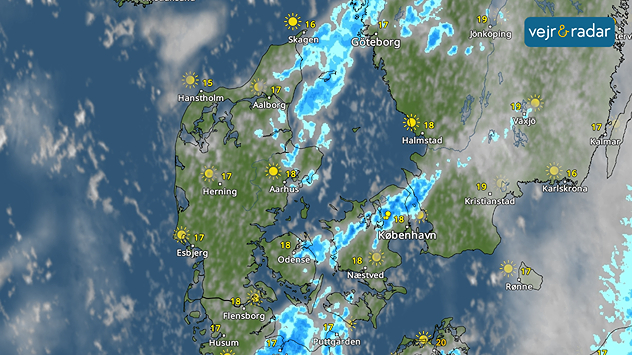 VejrRadar over Danmark med lokale byger og solrige perioder i et lunt sommervejr.