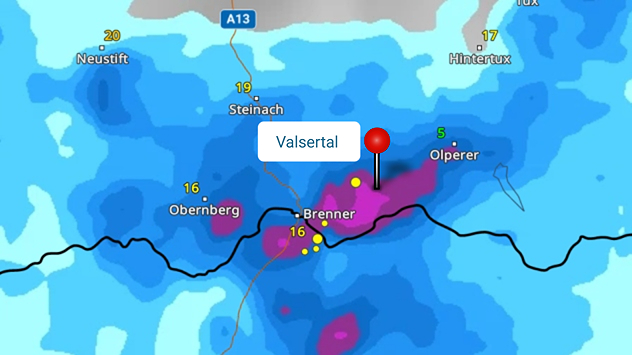 Ein Regenradar-Ausschnitt von der Brennerregion zeigt zum Teil sehr starken Regen in Magenta