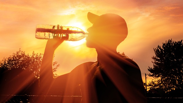 Seguir varios consejos es clave para superar la ola de calor. 