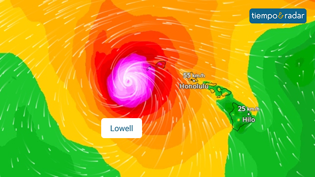 El huracán Lowell en radar de viento, a punto de llegar a las islas de Hawái.