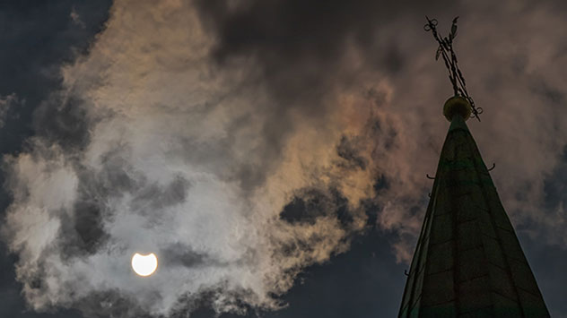 Am Mittag des 10. Juni 2021 ist eine partielle Sonnenfinsternis von Deutschland aus zu sehen gewesen. 