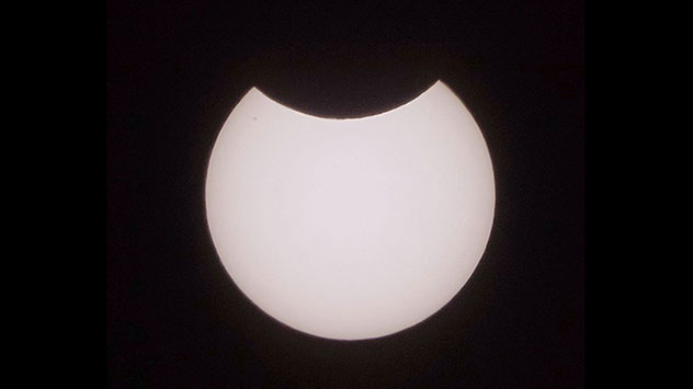 Am Mittag des 10. Juni 2021 ist eine partielle Sonnenfinsternis von Deutschland aus zu sehen gewesen. 