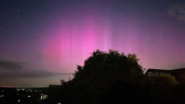 © Claudia Schnellhardt rötliche Polarlichter