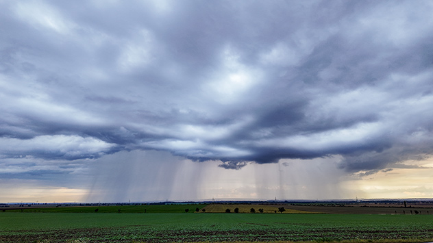 © Torsten Brehme Schauerwetter - Regenvorhang