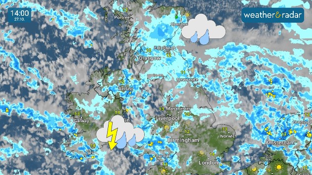 WeatherRadar showing thunderstorms and rain over the UK
