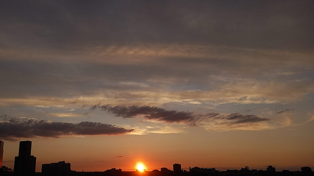 Sonne geht über Berlin unter